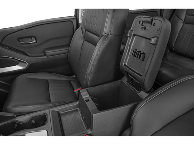 2024 Nissan Frontier SL