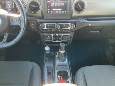 2022 Jeep Gladiator Willys