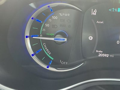 2023 Chrysler Pacifica Hybrid Limited