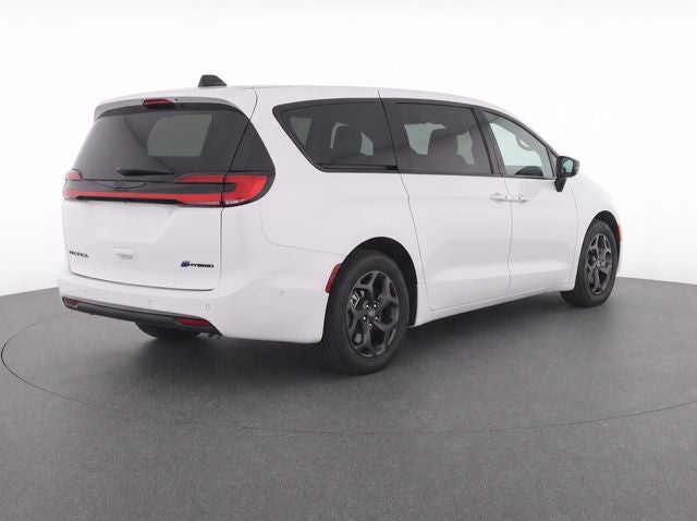 2023 Chrysler Pacifica Hybrid Limited