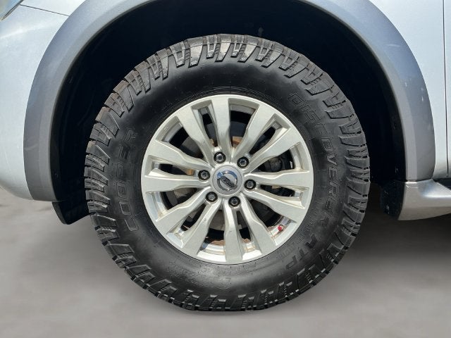 2017 Nissan Armada SV
