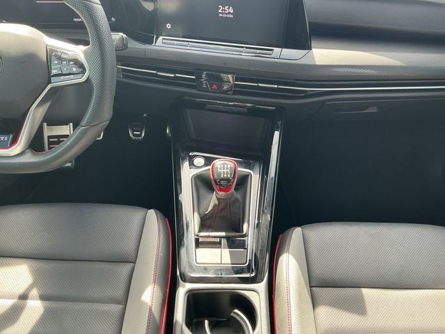 2024 Volkswagen Golf GTI SE