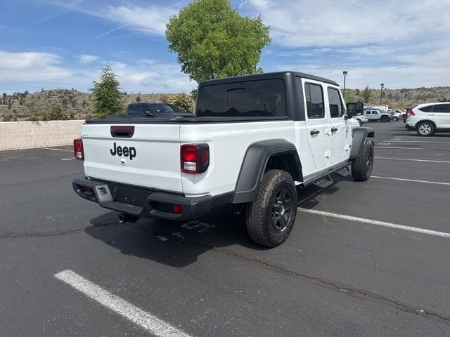 2024 Jeep Gladiator Sport