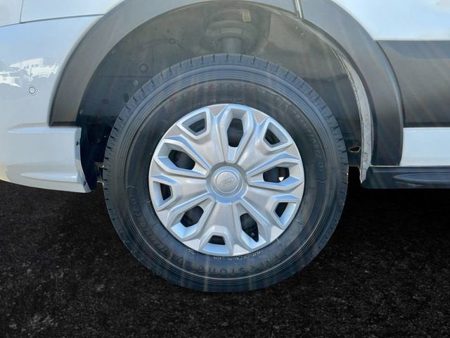 2022 Ford Transit Passenger Wagon XL