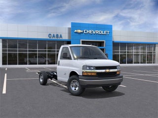 2025 Chevrolet Express Cutaway 3500 1WT