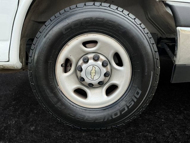 2022 Chevrolet Express Cutaway 3500 Work Van