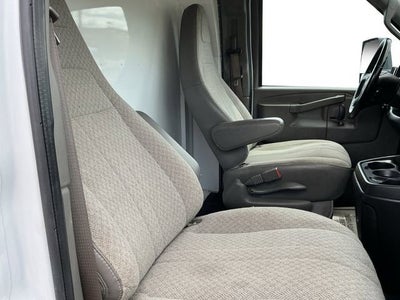 2022 Chevrolet Express Cutaway 3500 Work Van