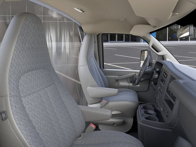 2026 Chevrolet Express Cutaway 3500 1WT