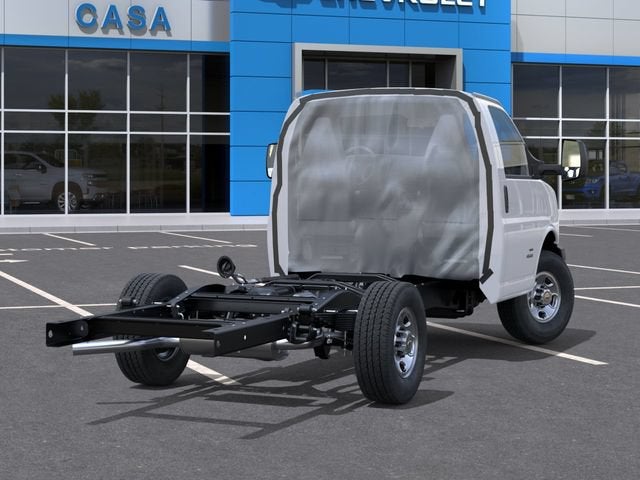2026 Chevrolet Express Cutaway 3500 1WT