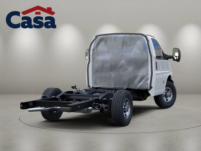 2025 Chevrolet Express Cutaway 3500 1WT