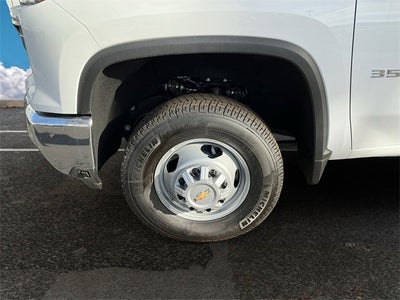 2025 Chevrolet Silverado 3500 HD Chassis Cab Work Truck