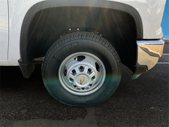 2025 Chevrolet Silverado 3500 HD Chassis Cab Work Truck