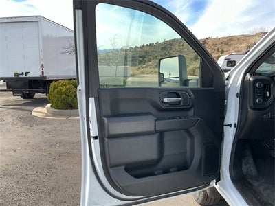 2025 Chevrolet Silverado 3500 HD Chassis Cab Work Truck