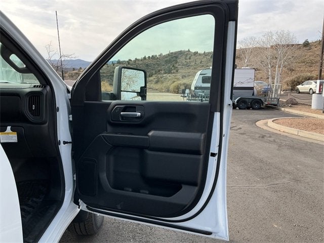 2025 Chevrolet Silverado 3500 HD WT