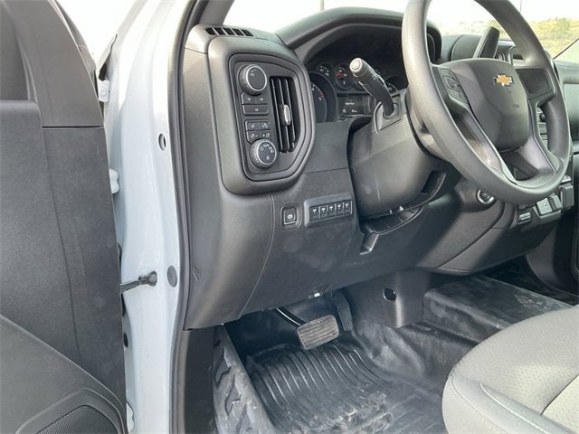 2025 Chevrolet Silverado 3500 HD WT