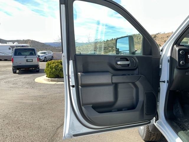 2025 Chevrolet Silverado 3500 HD WT