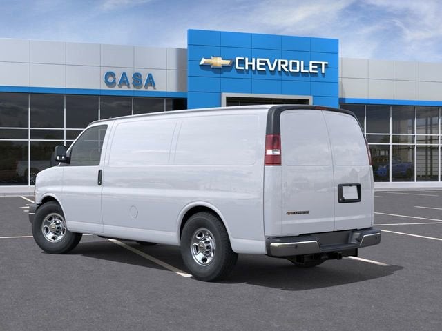 2025 Chevrolet Express Cargo WT