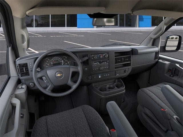 2025 Chevrolet Express Cargo 3500 WT
