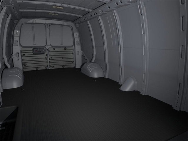 2025 Chevrolet Express Cargo 3500 WT