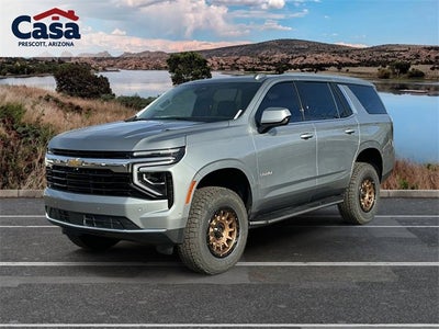 2025 Chevrolet Tahoe LS