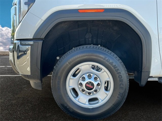 2025 GMC Sierra 2500 HD Pro