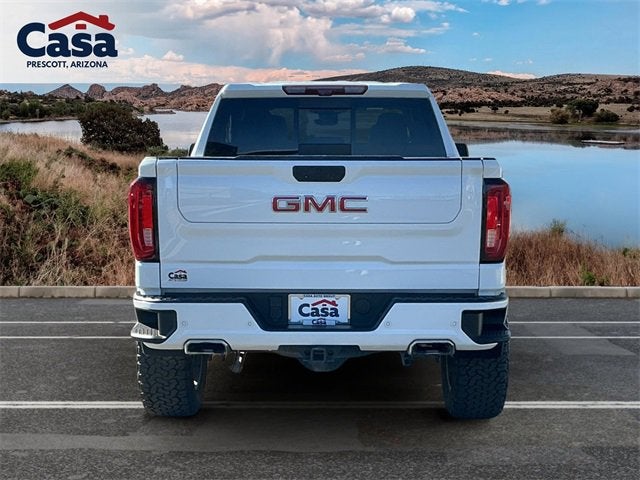 2022 GMC Sierra 1500 AT4
