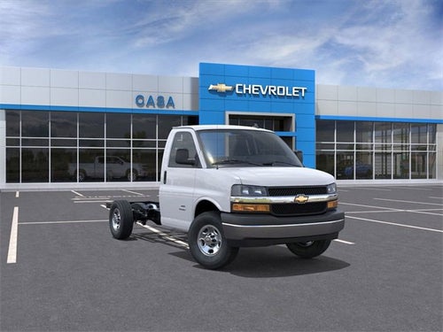 2025 Chevrolet Express Cutaway 3500 1WT