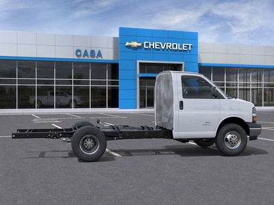 2026 Chevrolet Express Cutaway 3500 1WT