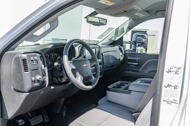 2024 Chevrolet Silverado 5500 HD Work Truck