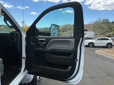 2022 Chevrolet Silverado 4500 HD Work Truck