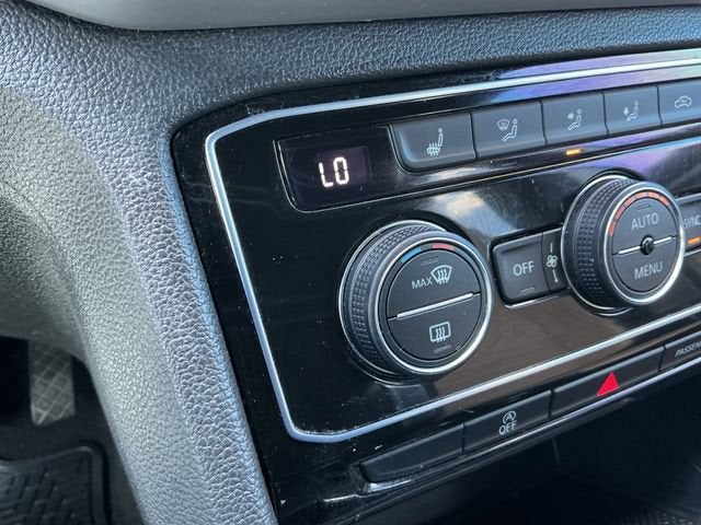 2023 Volkswagen Atlas Cross Sport SE w/Tech - Photo 16