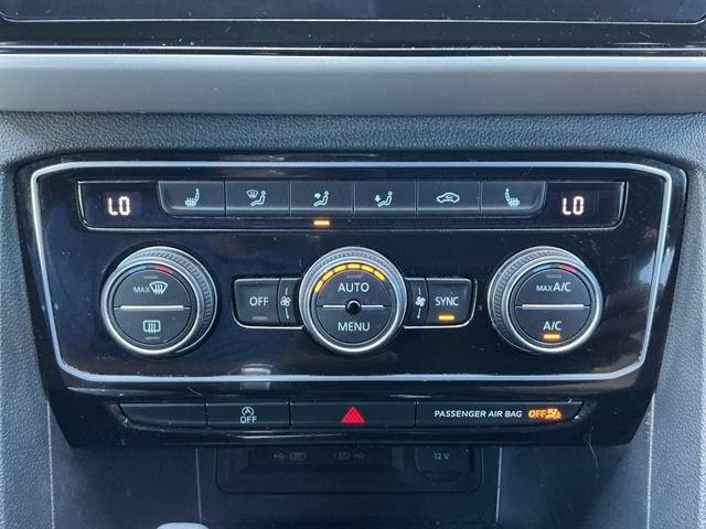 2023 Volkswagen Atlas Cross Sport 2.0T SE w/Technology