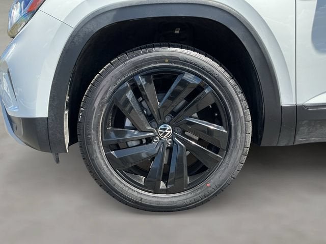 2023 Volkswagen Atlas Cross Sport SE w/Tech - Photo 21
