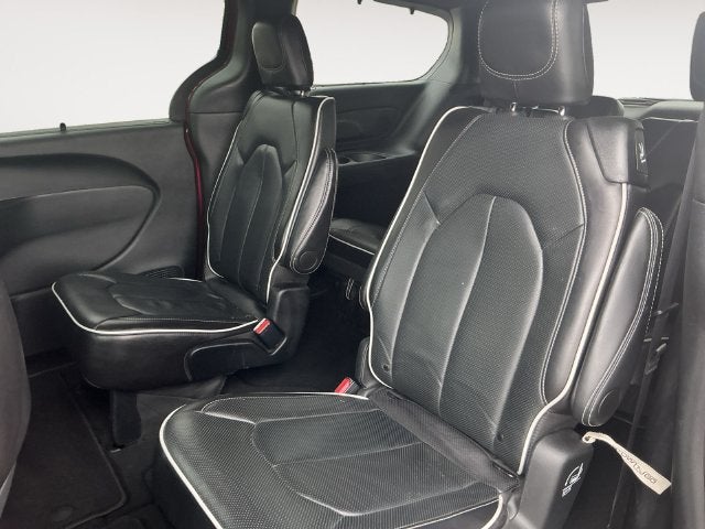 2025 Chrysler Pacifica Limited - Photo 14