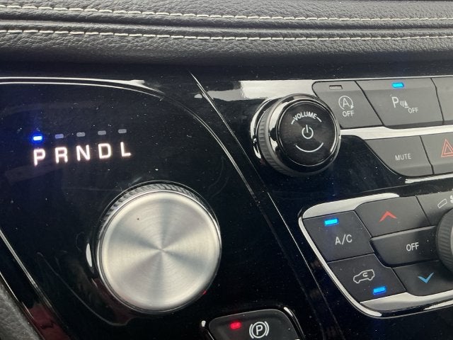 2025 Chrysler Pacifica Limited - Photo 17