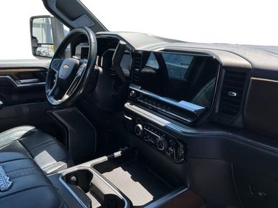 2024 Chevrolet Silverado 3500 HD High Country