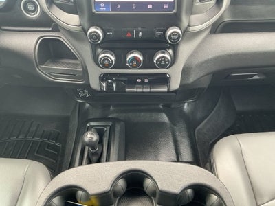 2024 RAM 3500 Tradesman Crew Cab 4x4 8' Box