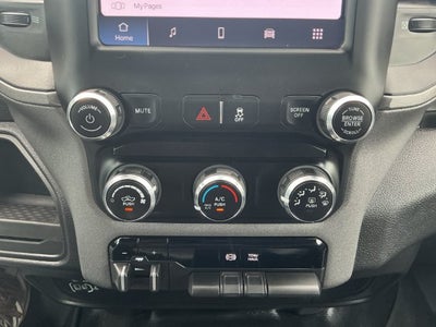 2024 RAM 3500 Tradesman Crew Cab 4x4 8' Box