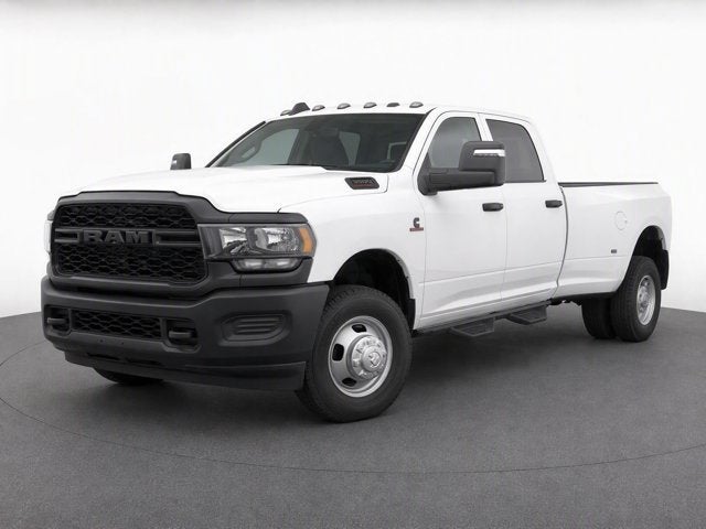 2024 RAM 3500 Tradesman Crew Cab 4x4 8' Box