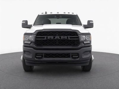 2024 RAM 3500 Tradesman Crew Cab 4x4 8' Box