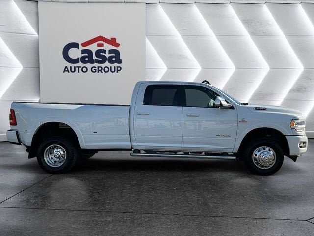 2020 RAM 3500 Laramie Crew Cab 4x4 8' Box