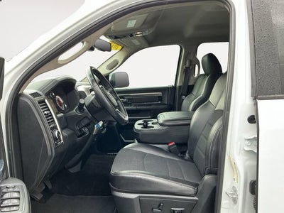 2018 RAM 2500 Big Horn Crew Cab 4x4 8' Box