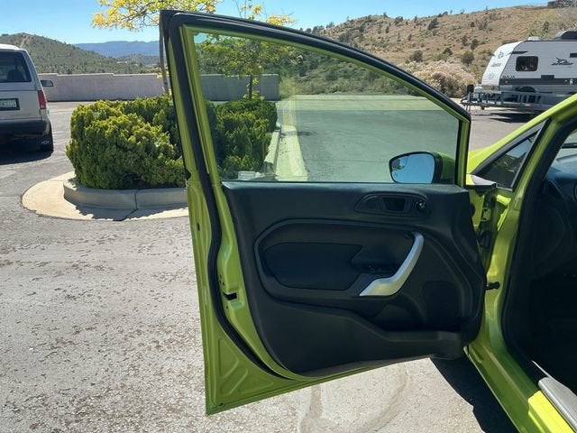 2013 Ford Fiesta SE