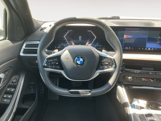 2025 BMW 3 Series 330i