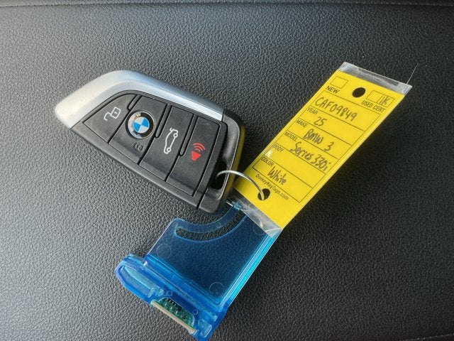 2025 BMW 3 Series 330i