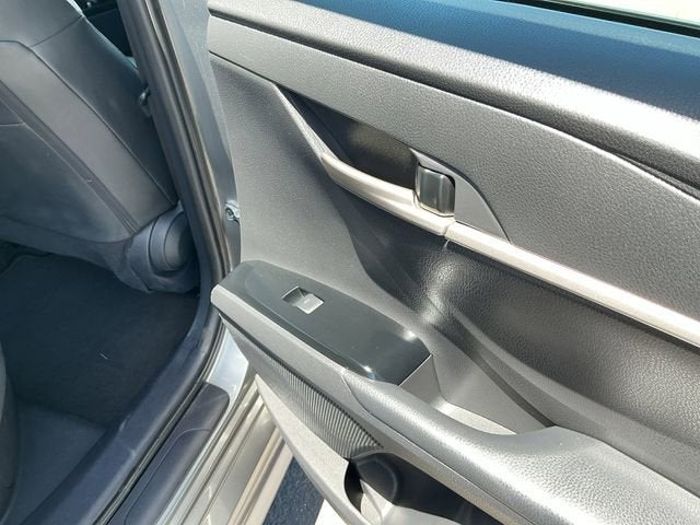 2025 Toyota Camry LE - Photo 16