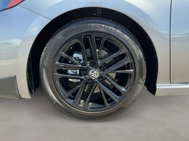 2025 Toyota Camry LE - Photo 17
