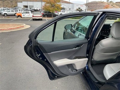 2021 Toyota Camry XSE Hybrid