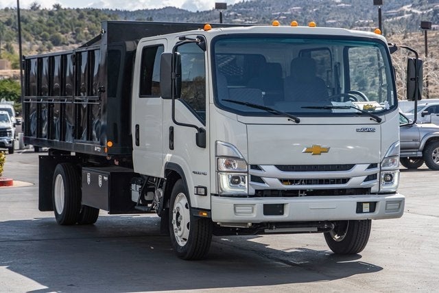 2024 Chevrolet Low Cab Forward 4500 Base