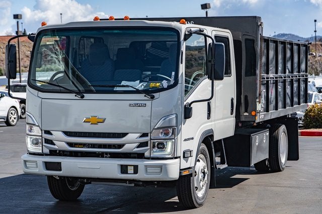 2024 Chevrolet Low Cab Forward 4500 Base